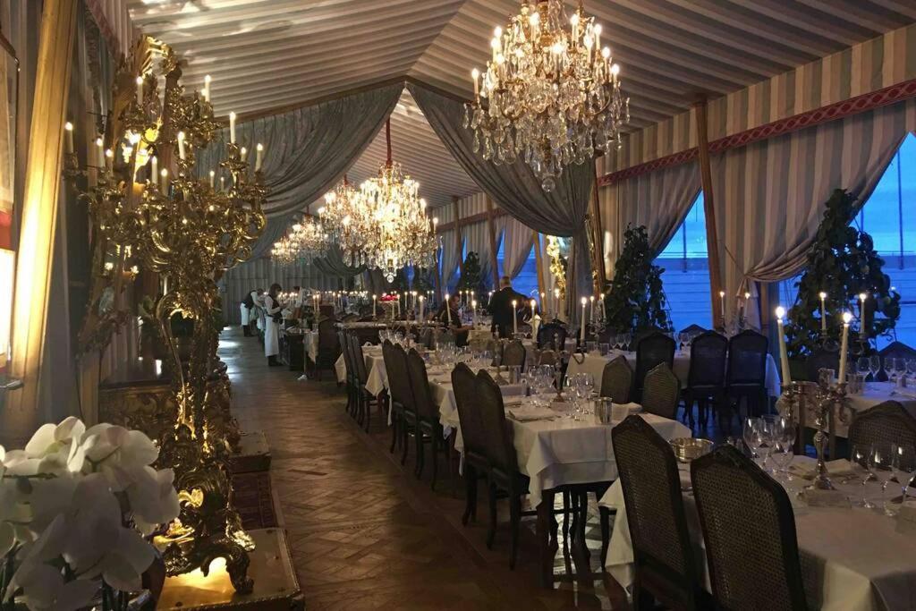 Grands Buffets Hebergement Appartement Narbonne Exteriör bild