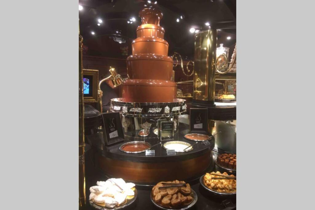 Grands Buffets Hebergement Appartement Narbonne Exteriör bild