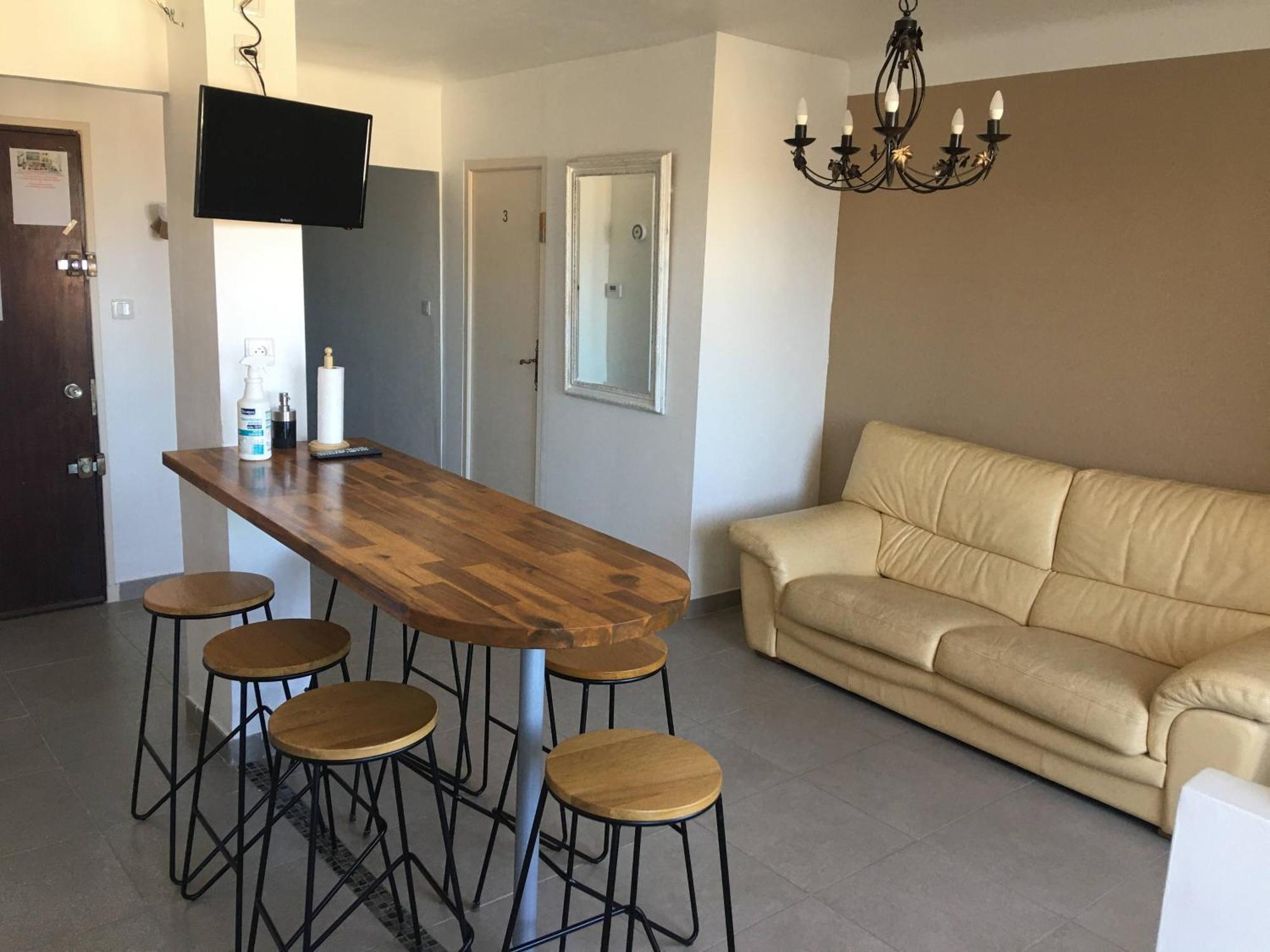 Grands Buffets Hebergement Appartement Narbonne Exteriör bild